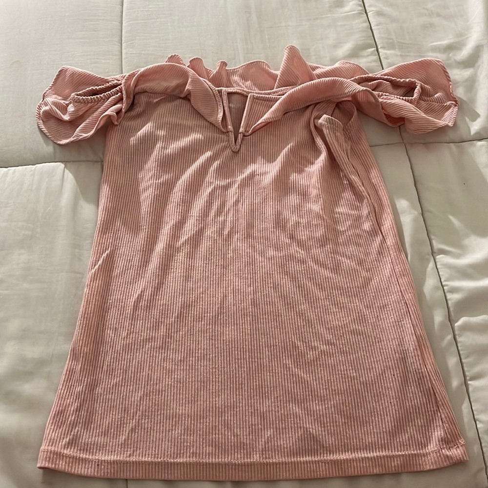 Aeropostale Small Light Pink off the shoulders
